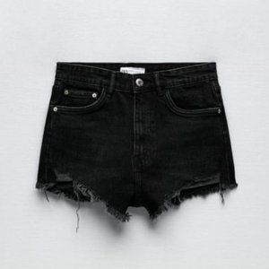 Zara Hi Rise Denim Curved Shorts in Black